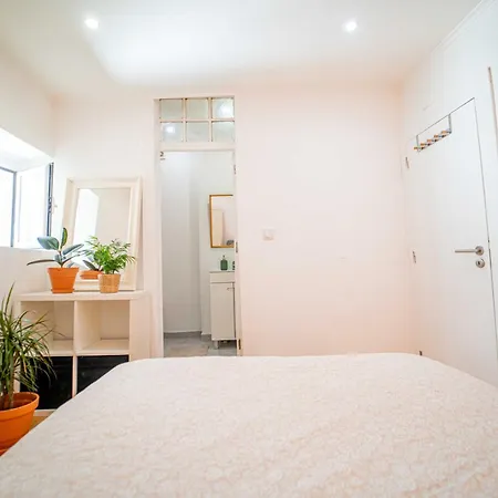Homestay Lisbon Stays