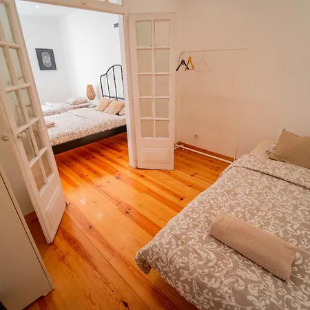 Homestay Lisbon Stays