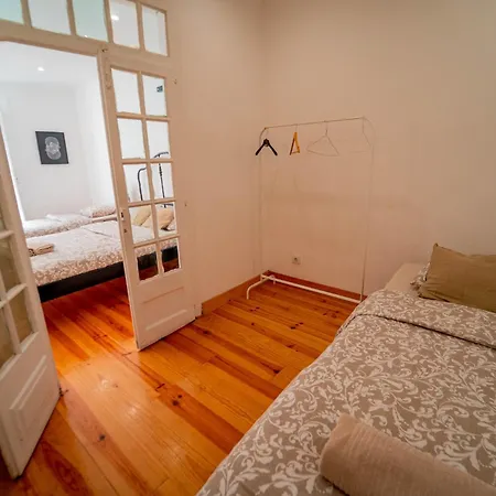 Homestay Lisbon Stays